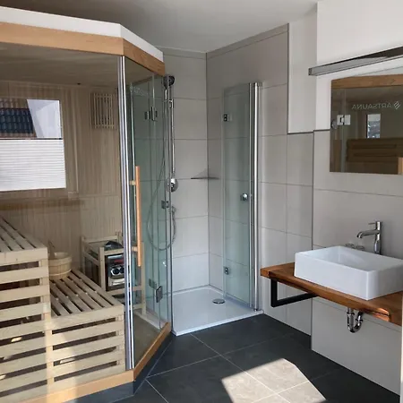Pensionat Hof 3*
