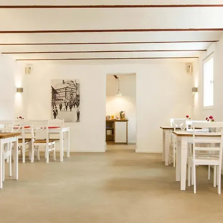 Hof Гостевой дом 3*